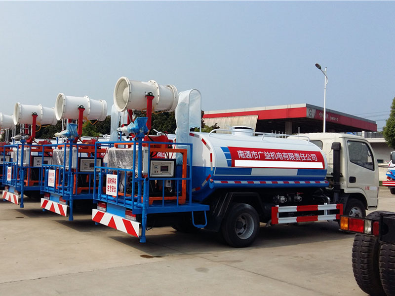 東風多利卡（3方）綠化噴灑車