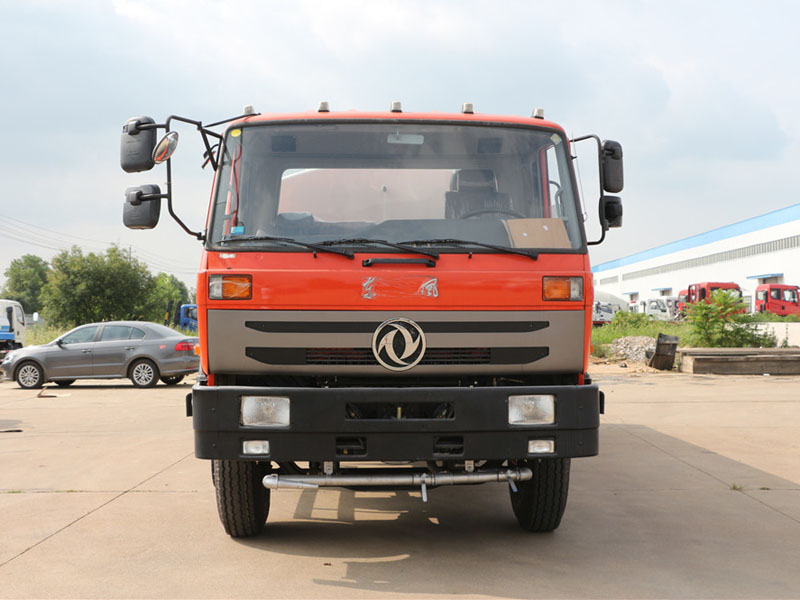 東風后八輪（20方）綠化噴灑車