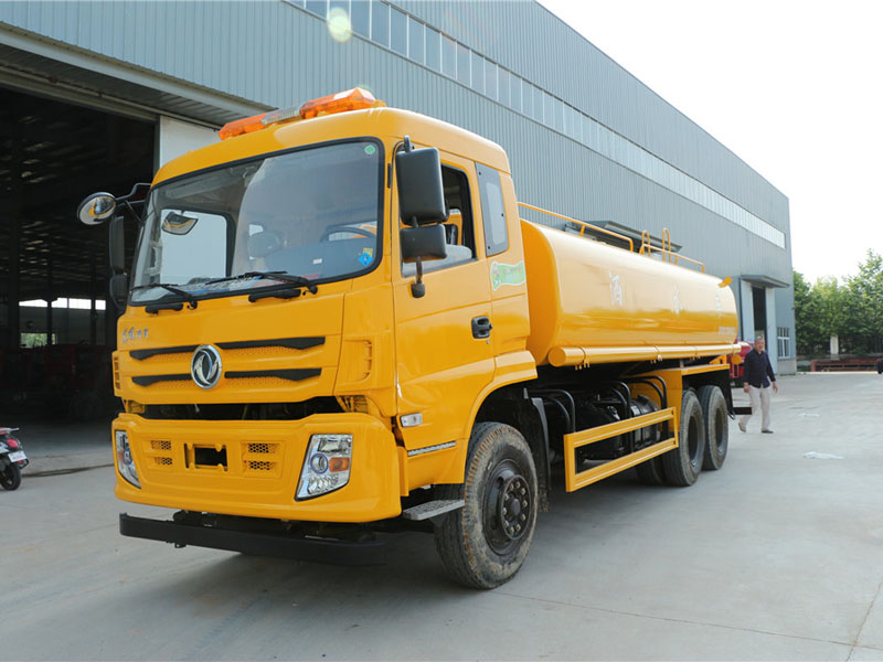 東風特商（20方）灑水車