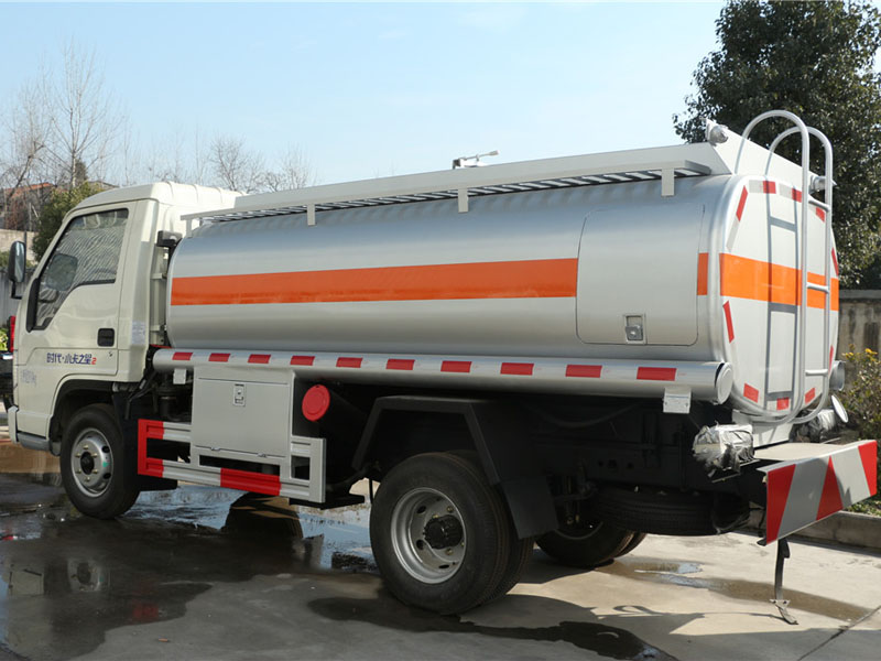 福田3方不上戶加油車