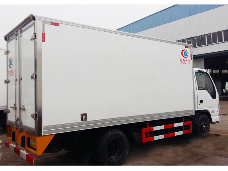 五十鈴CLW5040XLCQ5型冷藏車