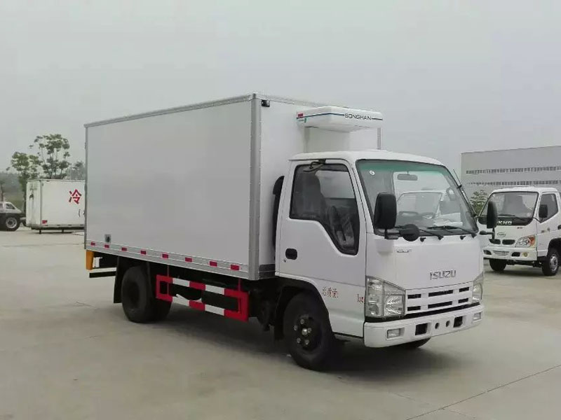 五十鈴CLW5040XLCQ5型冷藏車