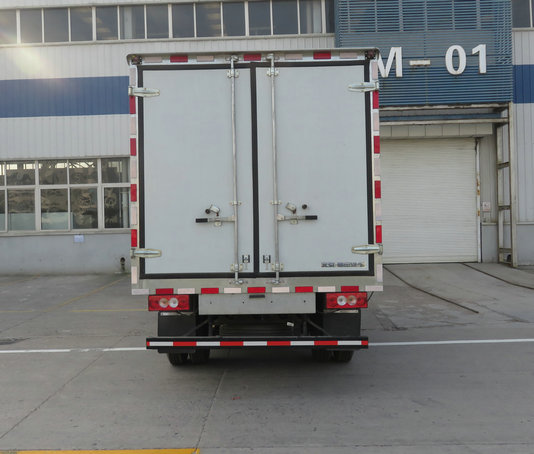 福田奧鈴BJ5049XLC-A2型冷藏車