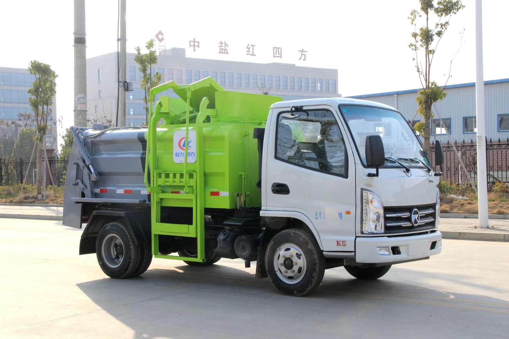 凱馬3噸藍(lán)牌餐廚垃圾車
