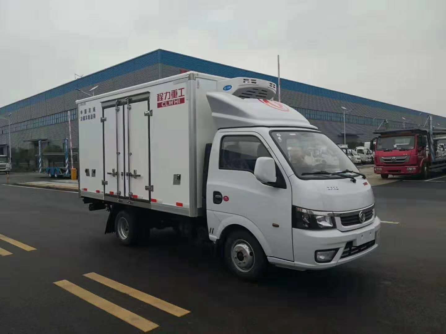 東風(fēng)途逸3.5米貨廂冷藏車