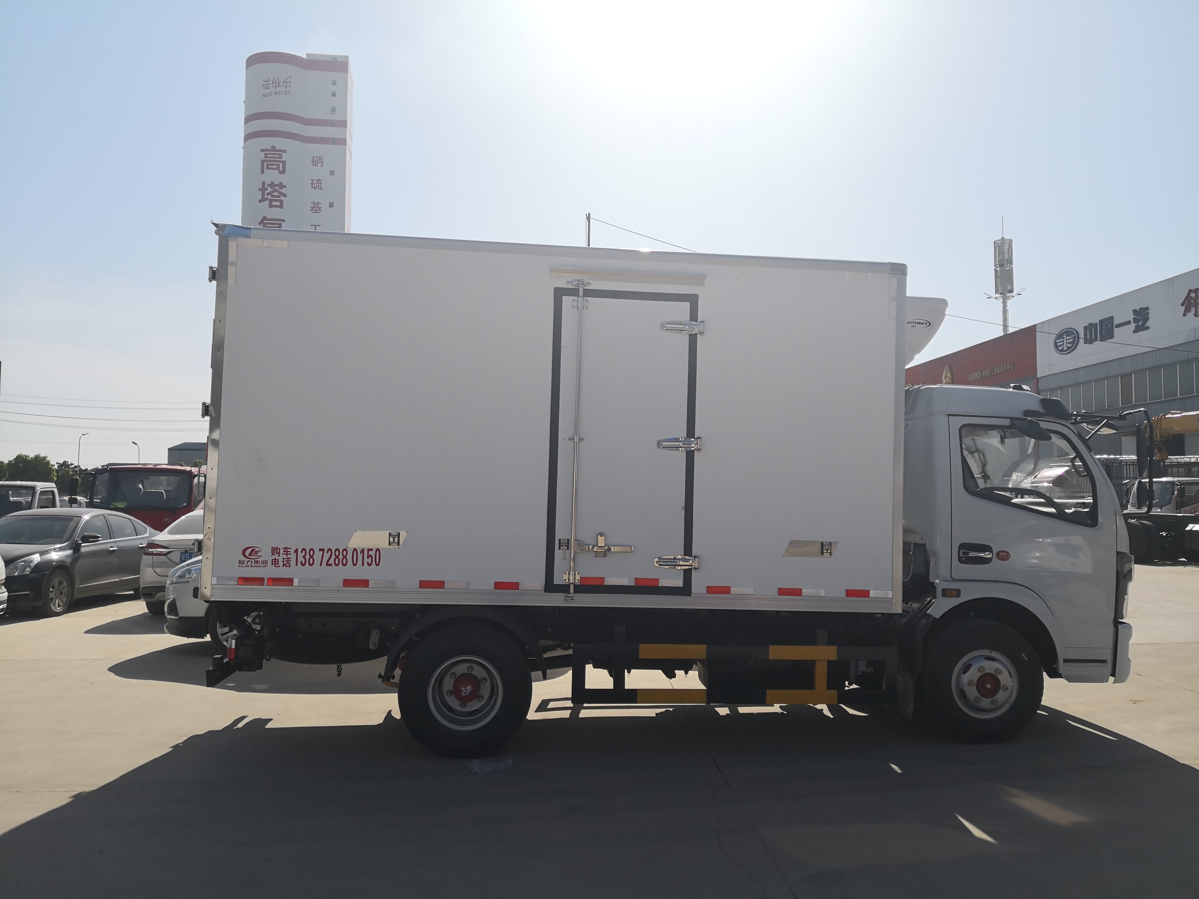 東風(fēng)凱普特藍(lán)牌冷藏車