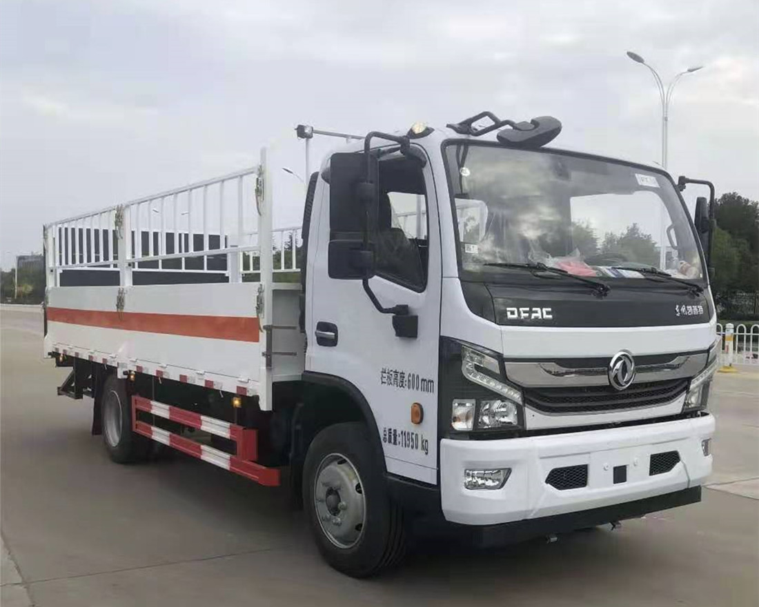 東風(fēng)凱普特5.2米氣瓶運輸車