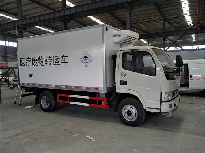 東風多利卡醫(yī)療廢物轉(zhuǎn)運車