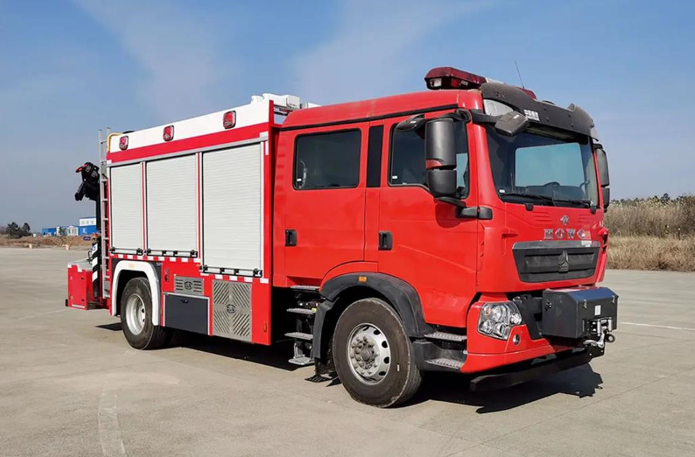 重汽搶險救援消防車