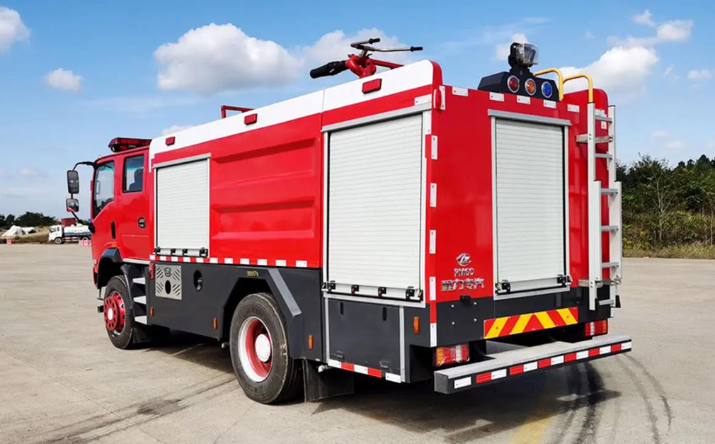 三環4×4四驅森林消防車