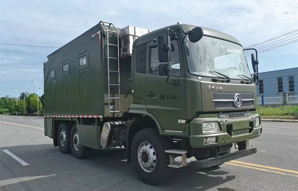 東風6×6越野六驅炊事車