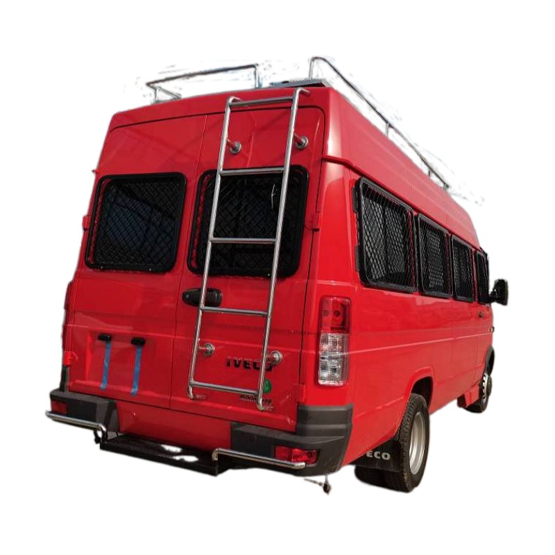 依維柯國六運兵車