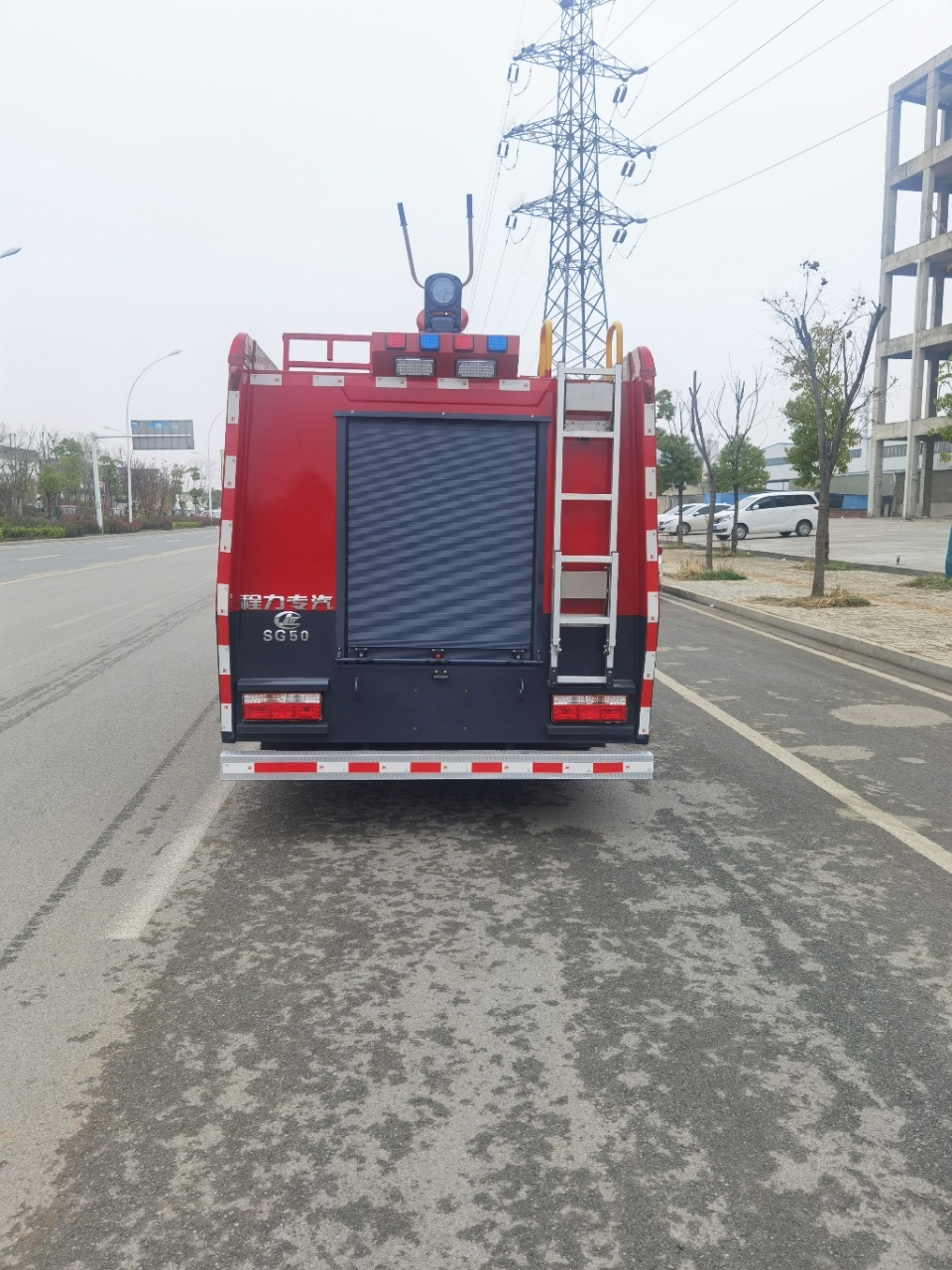 東風福瑞卡5噸水罐/泡沫消防車