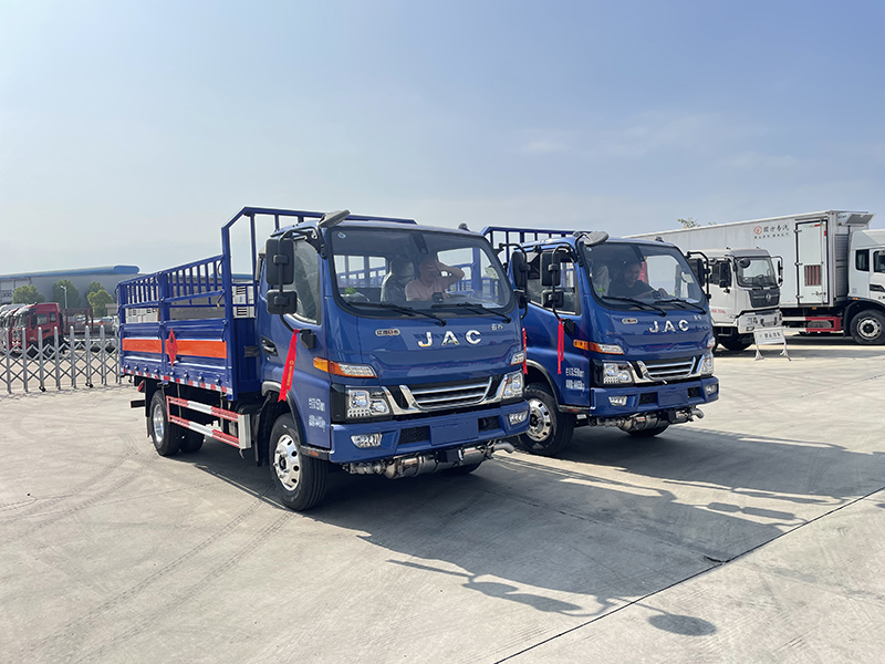 江淮藍牌4.1米氣瓶運輸車