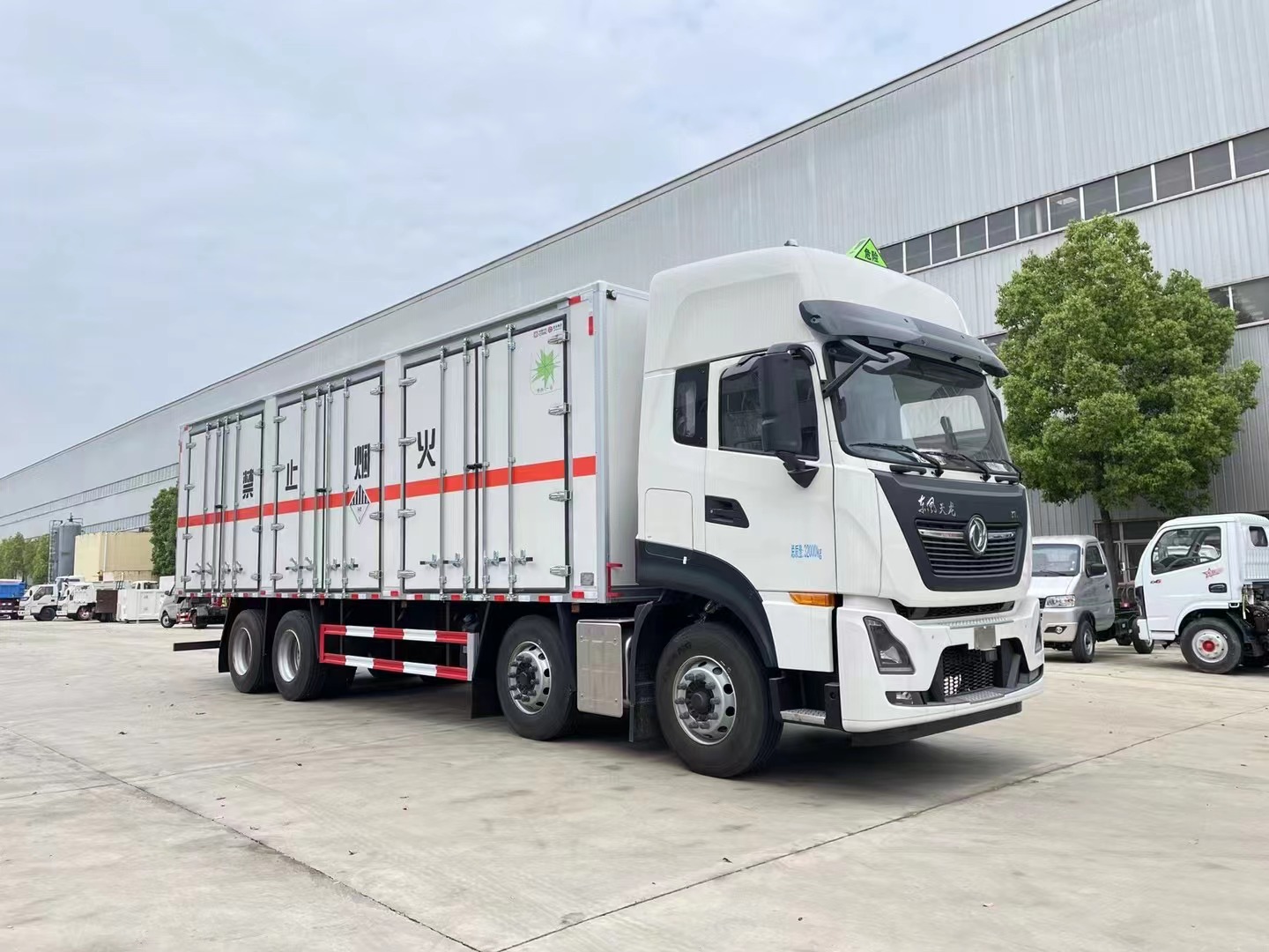 雜項危險品專用車/廢機油運輸車