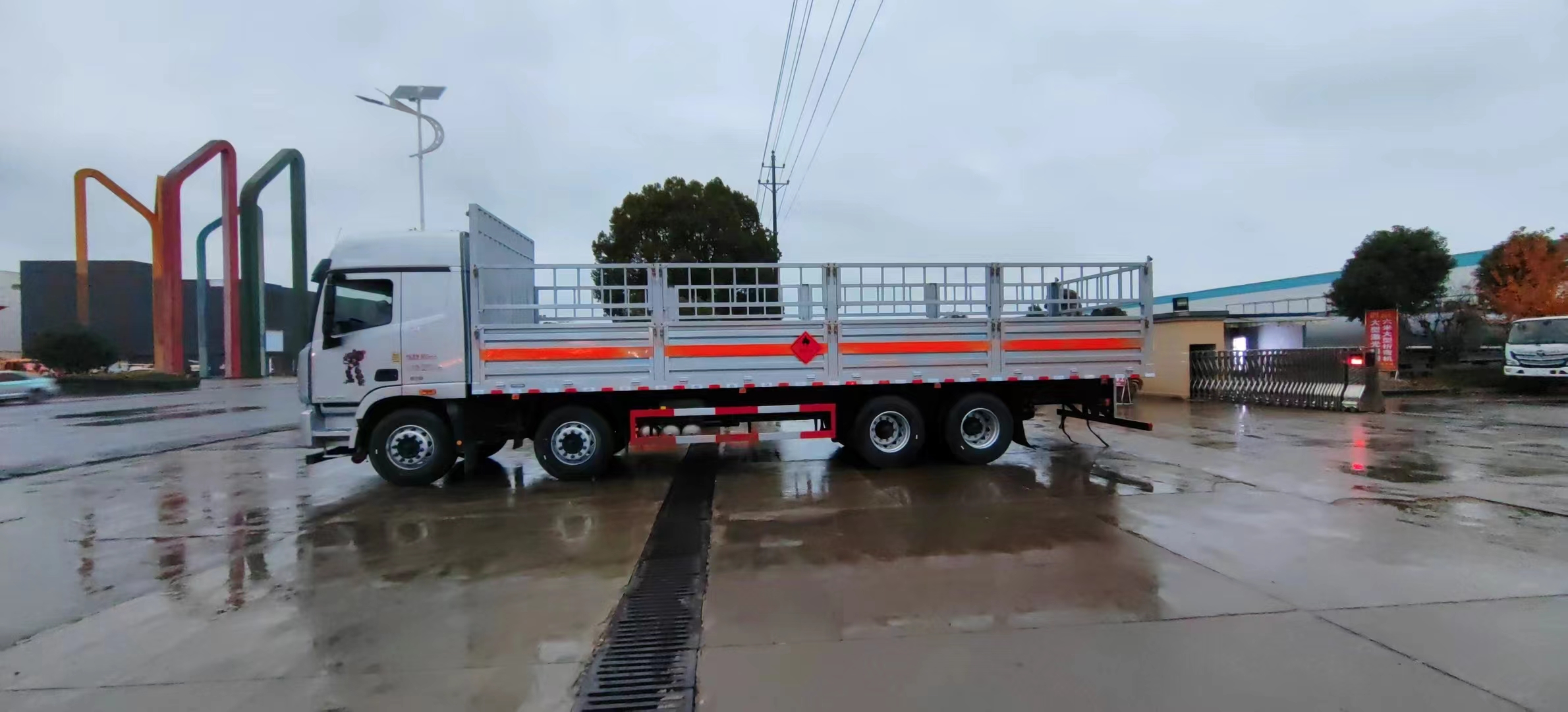 福田歐曼前四后八國六氣瓶車