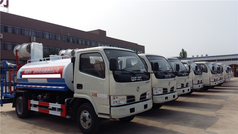 園林綠化能手——噴藥車