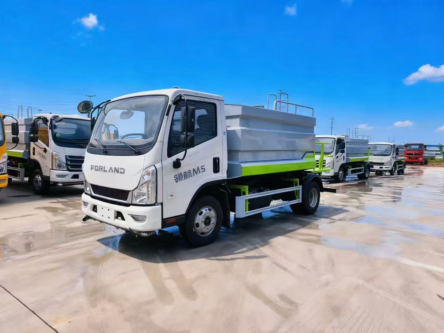 福田M5國六7方藍牌升級新動力抑塵車