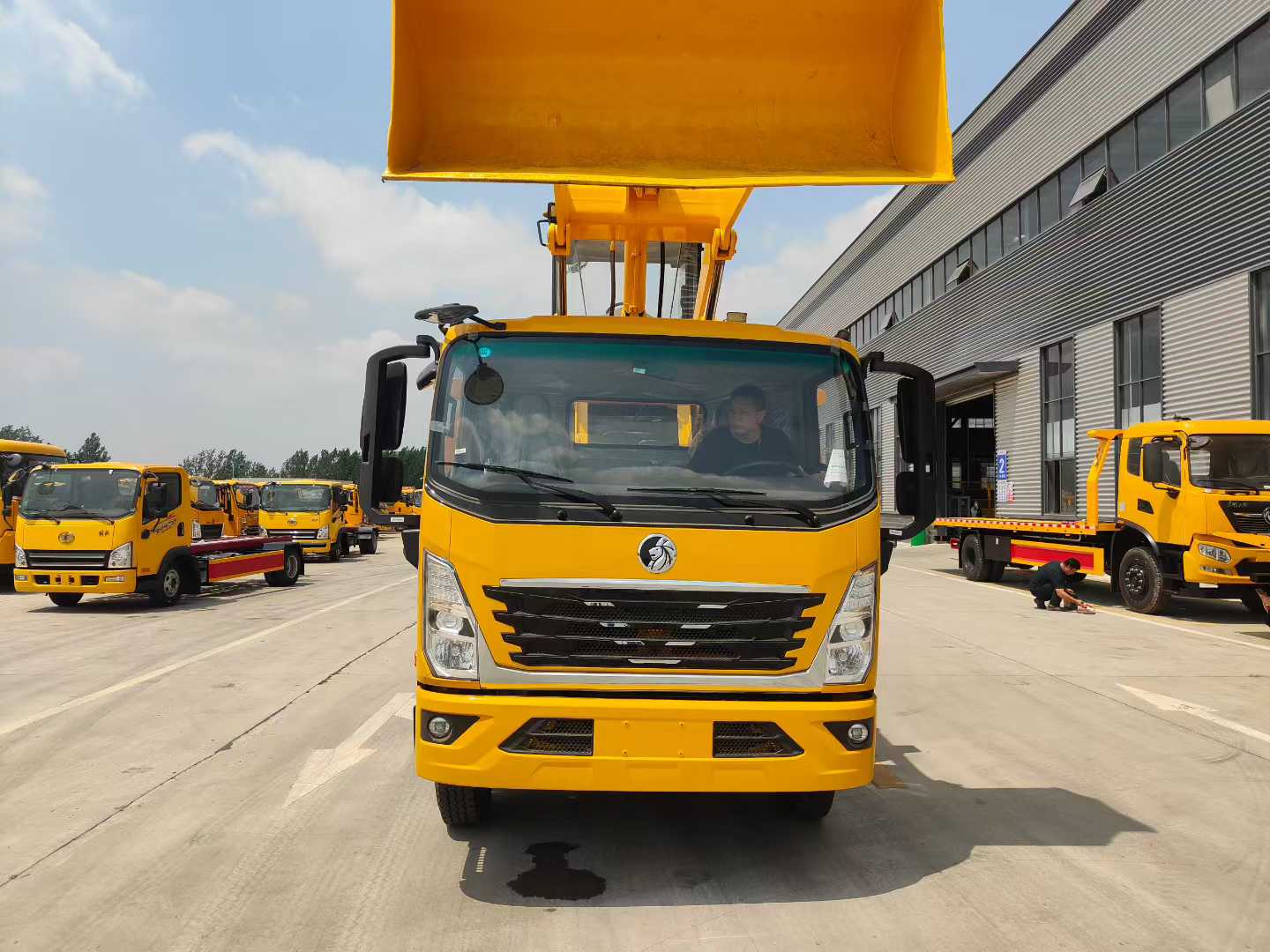 重汽王牌國六下沉式清障車