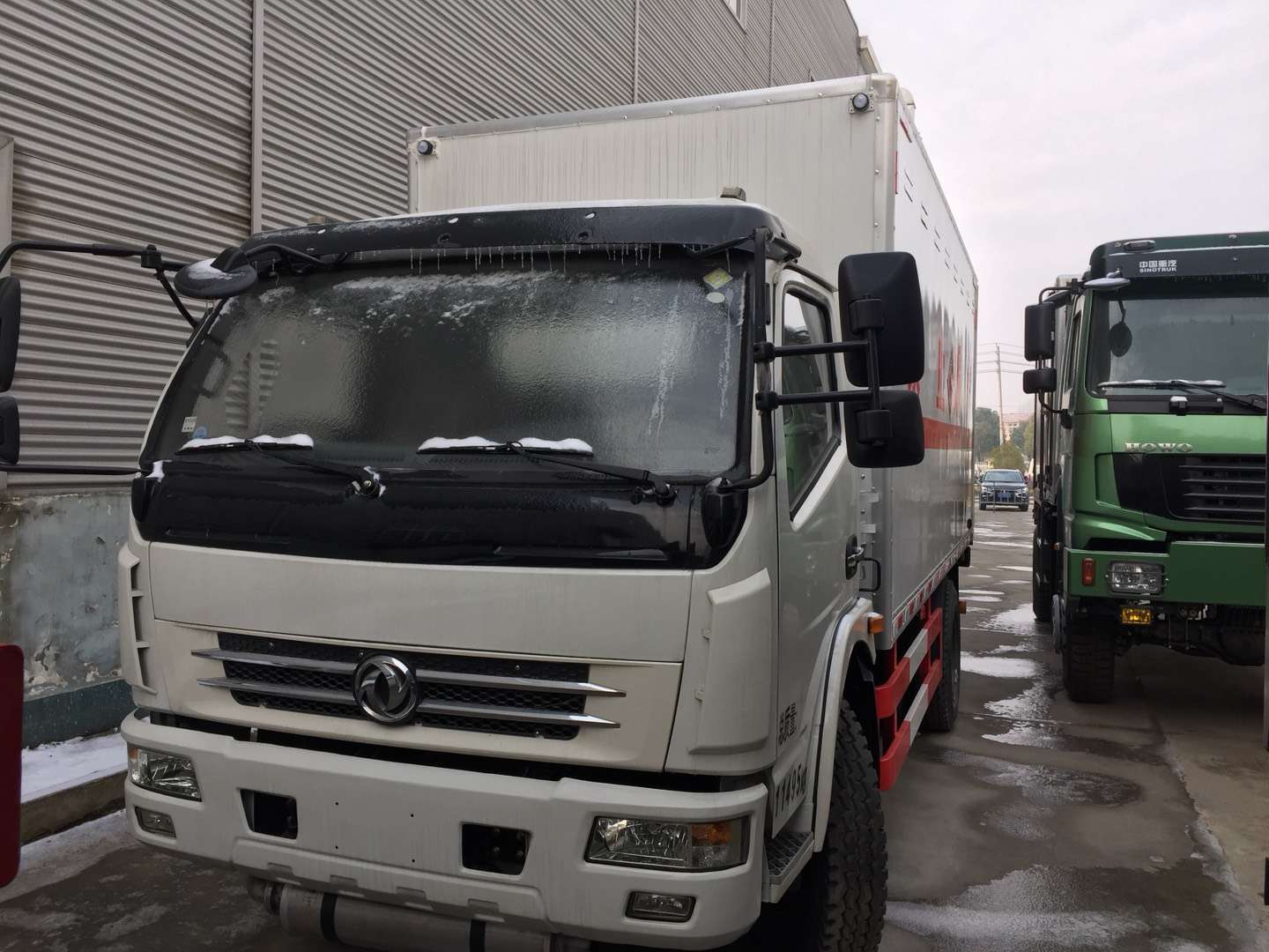 東風(fēng)多利卡易燃氣體廂式車首發(fā)廣東佛山