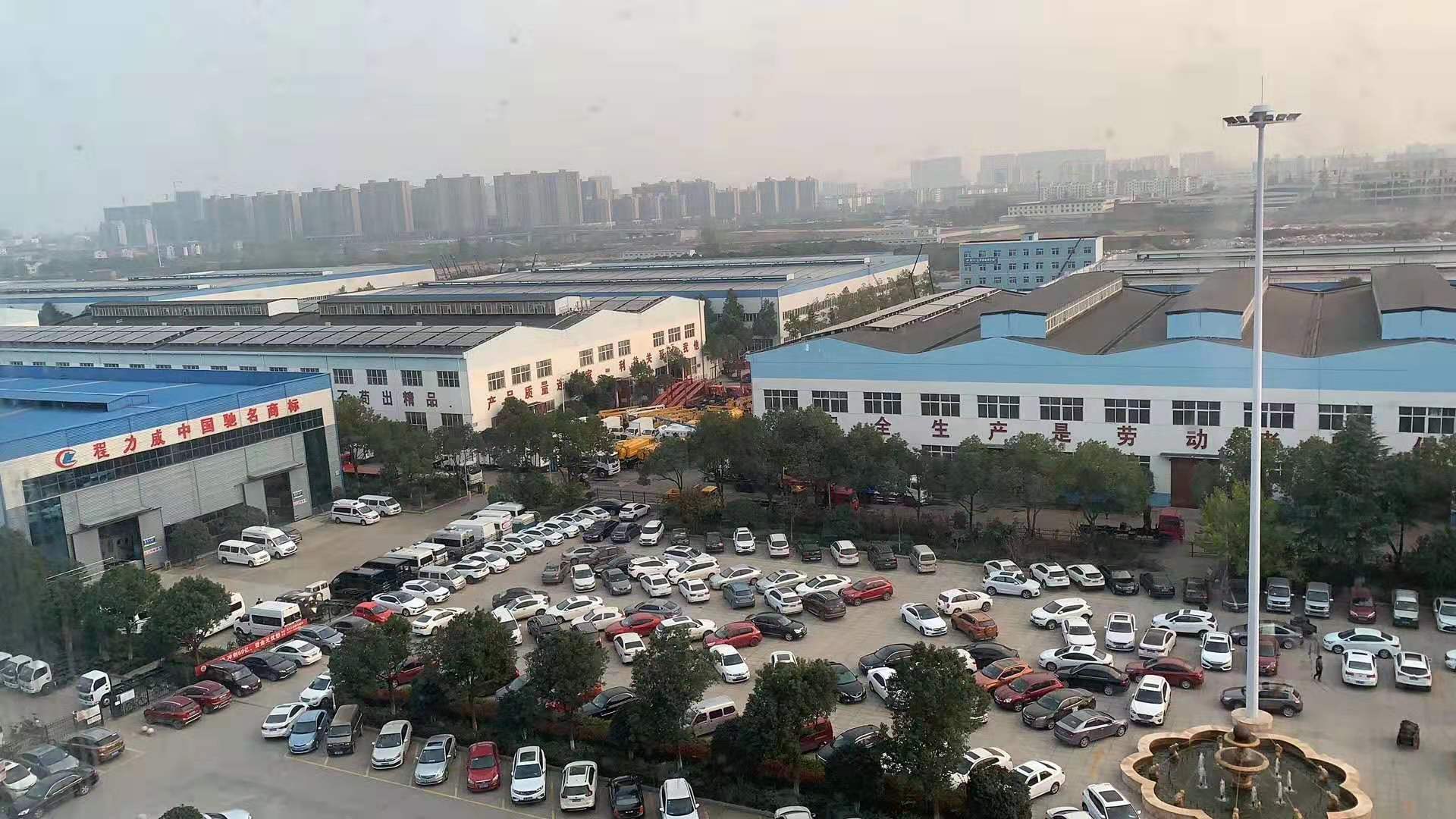 隨州日報頭版頭條專題報道——程力專汽2019年圓滿完成60億工業產值先進事跡