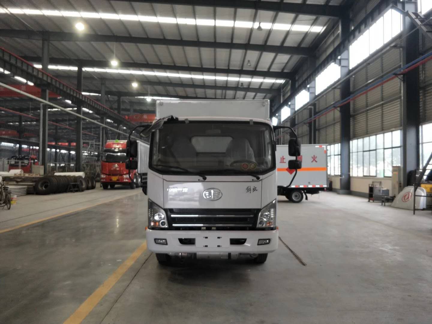 經典回味——解放虎V藍牌雜項危險品車