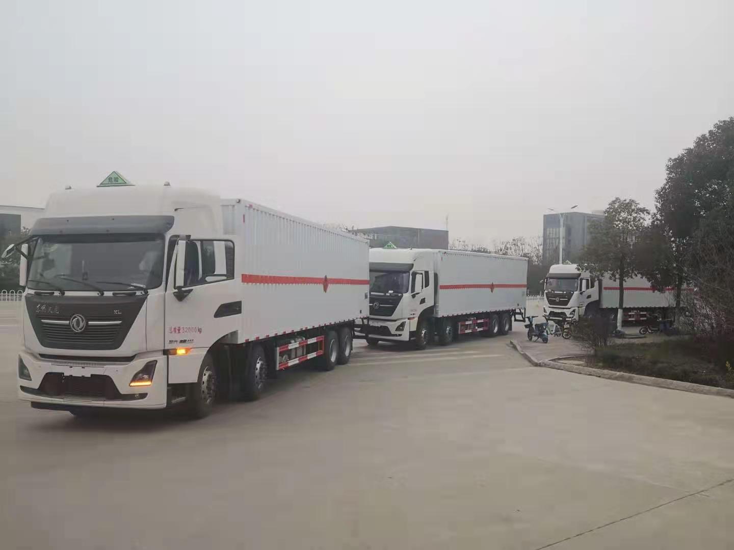 劉總三臺東風天龍國六易燃氣體廂式車發車