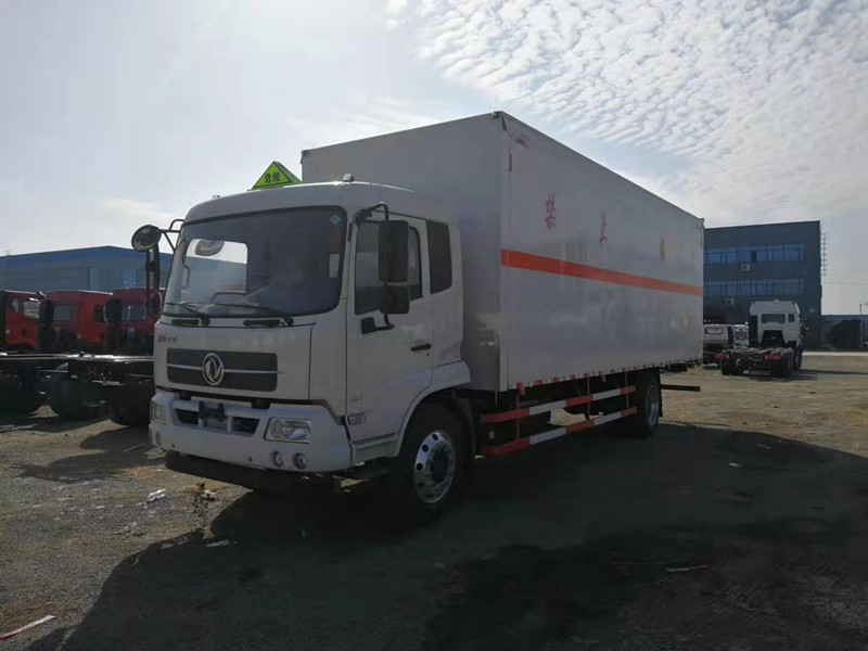 運輸危險品未攜帶證件，該如何處理？