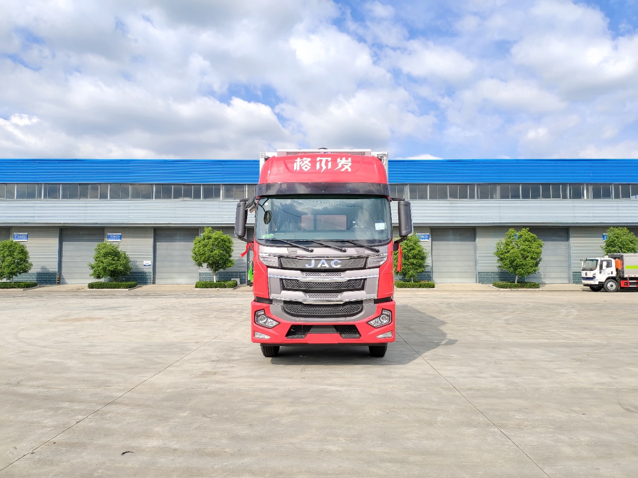 6米8高頂高配車型——江淮格爾發(fā)平地板冷藏車