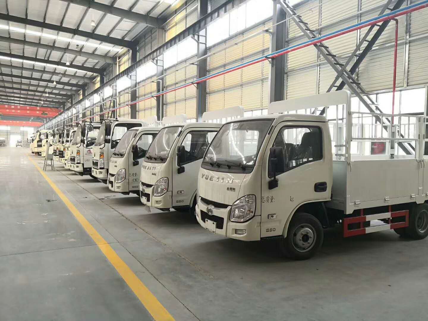 程力專汽危險品車采用烤漆制作生產