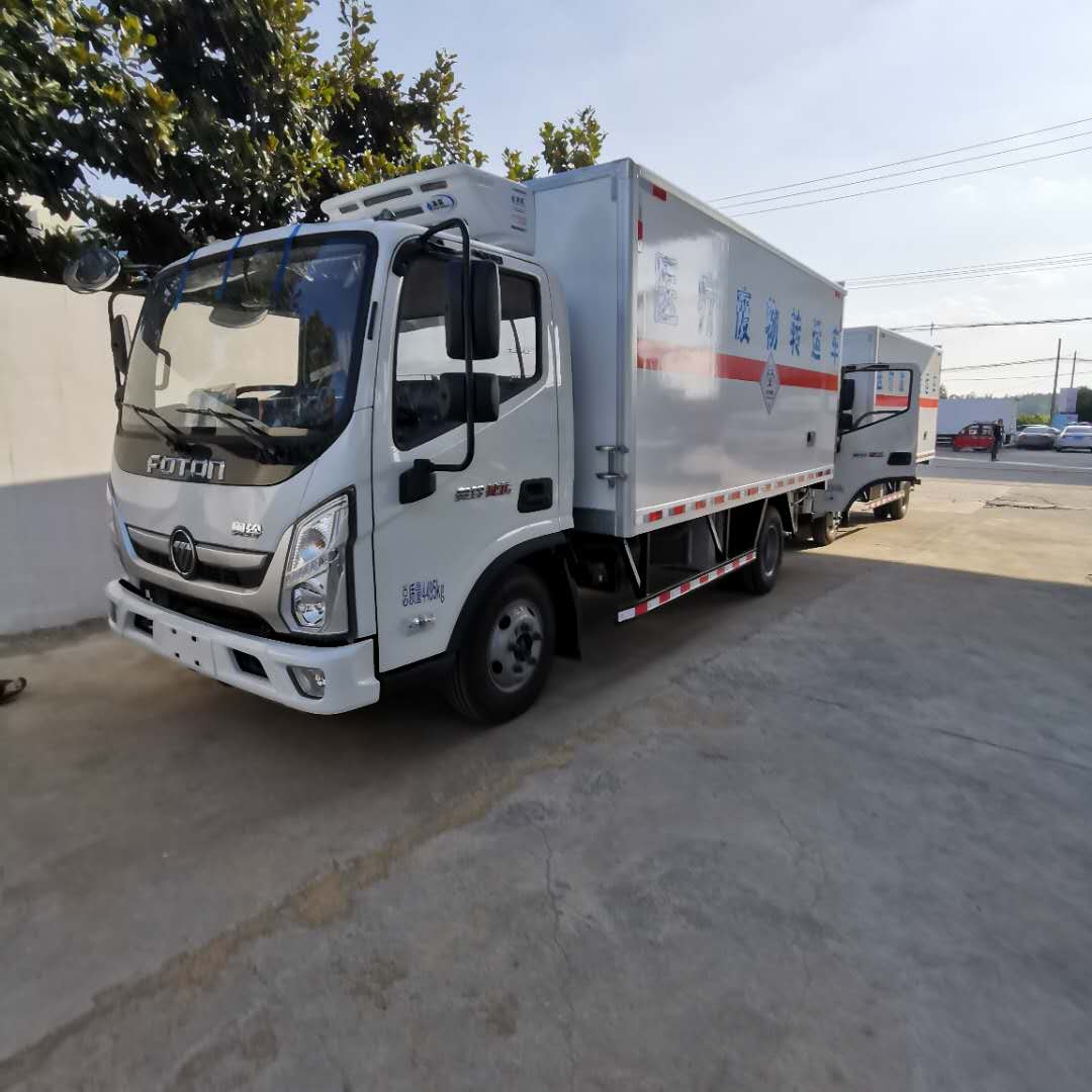 山西李總訂購兩臺國六醫療廢物轉運車發車