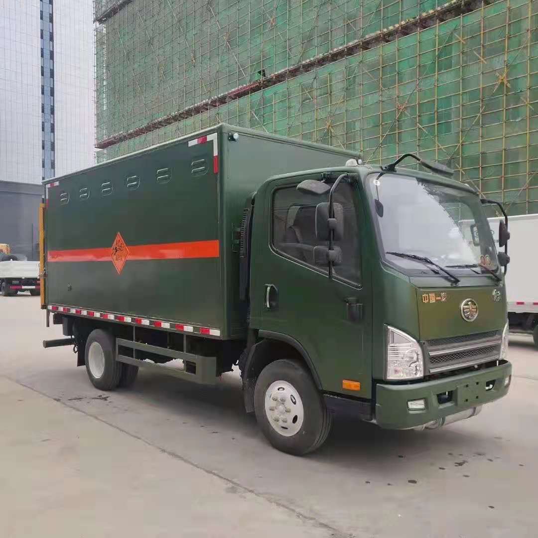 解放虎V軍綠色帶液壓尾板防爆車