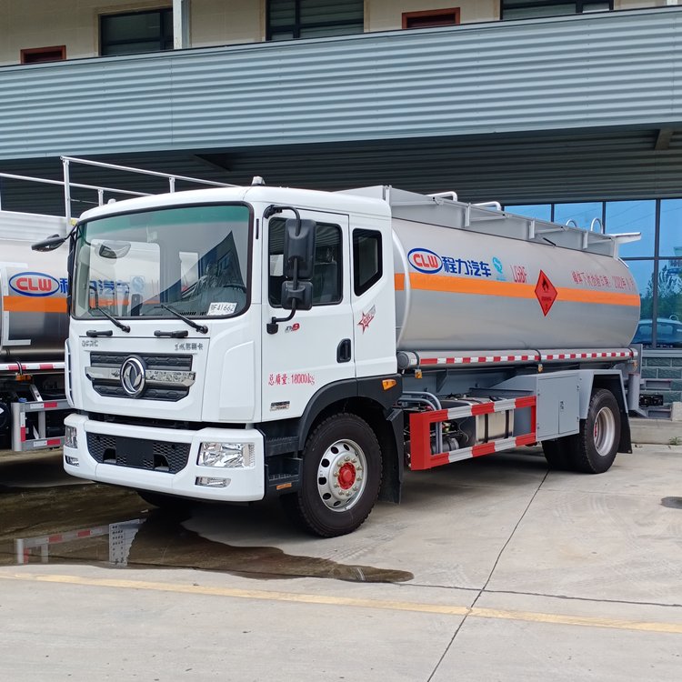 東風D9國六加油車現車供應