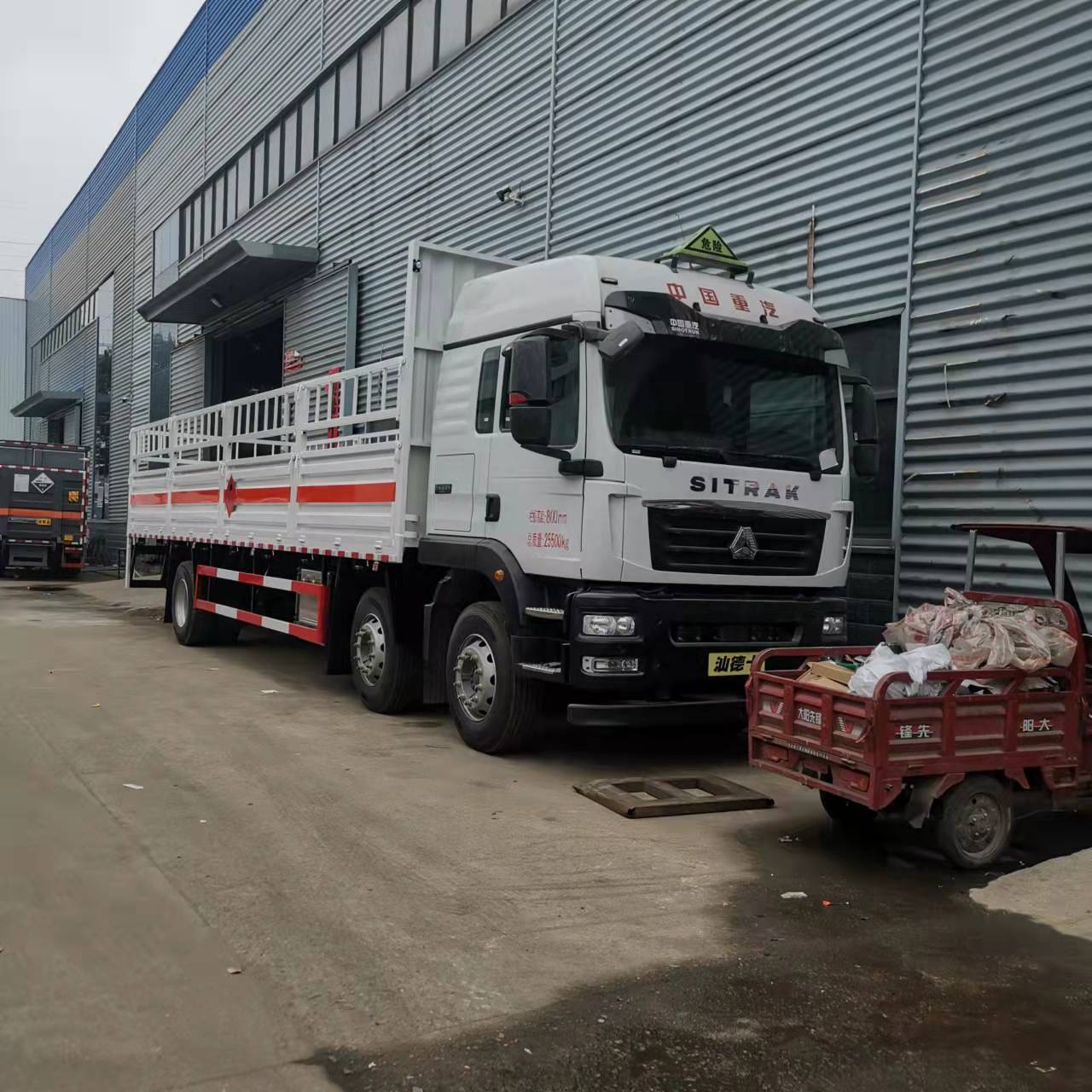 經濟便捷，選擇汕德卡國六三軸氣瓶車準沒錯