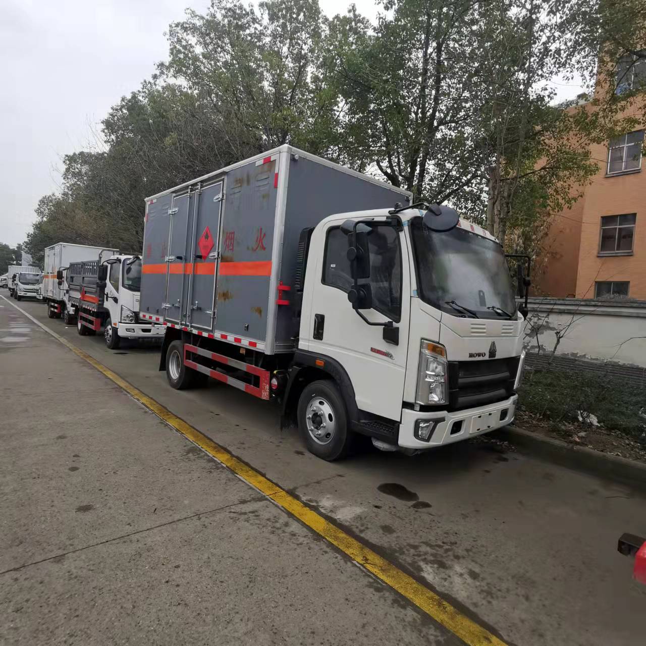 關于重汽危險品車的那些事