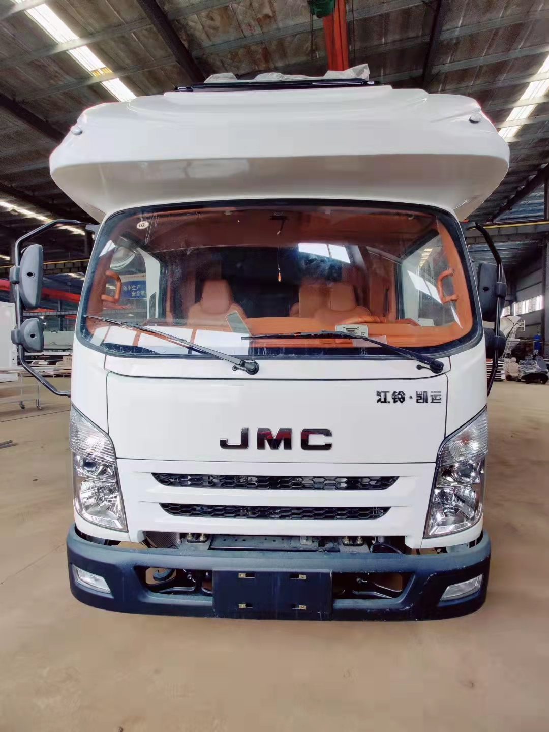 詩(shī)和遠(yuǎn)方，少不了江鈴凱運(yùn)輕卡房車