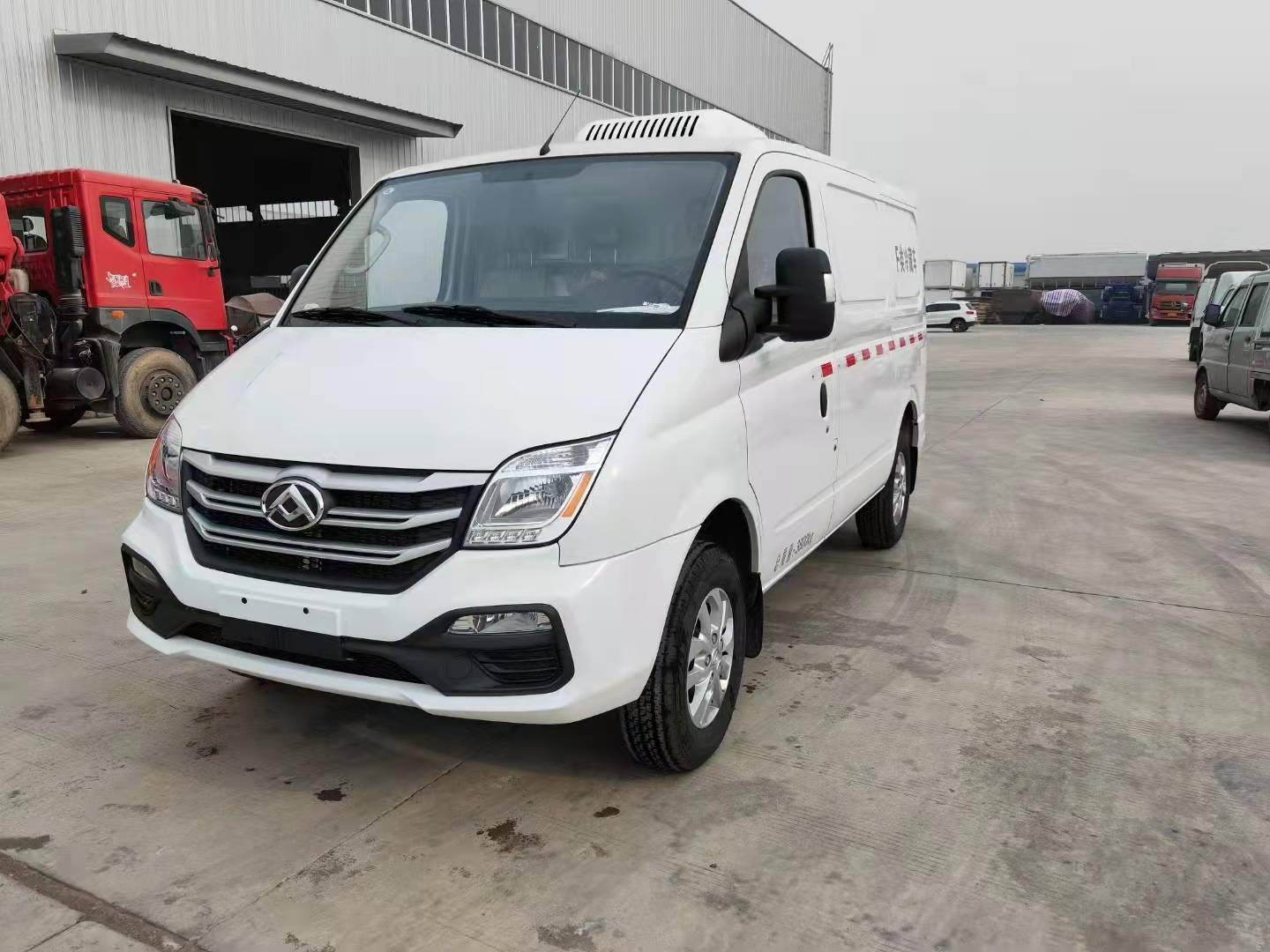 上汽大通V80國六不銹鋼冷藏車現(xiàn)車出售