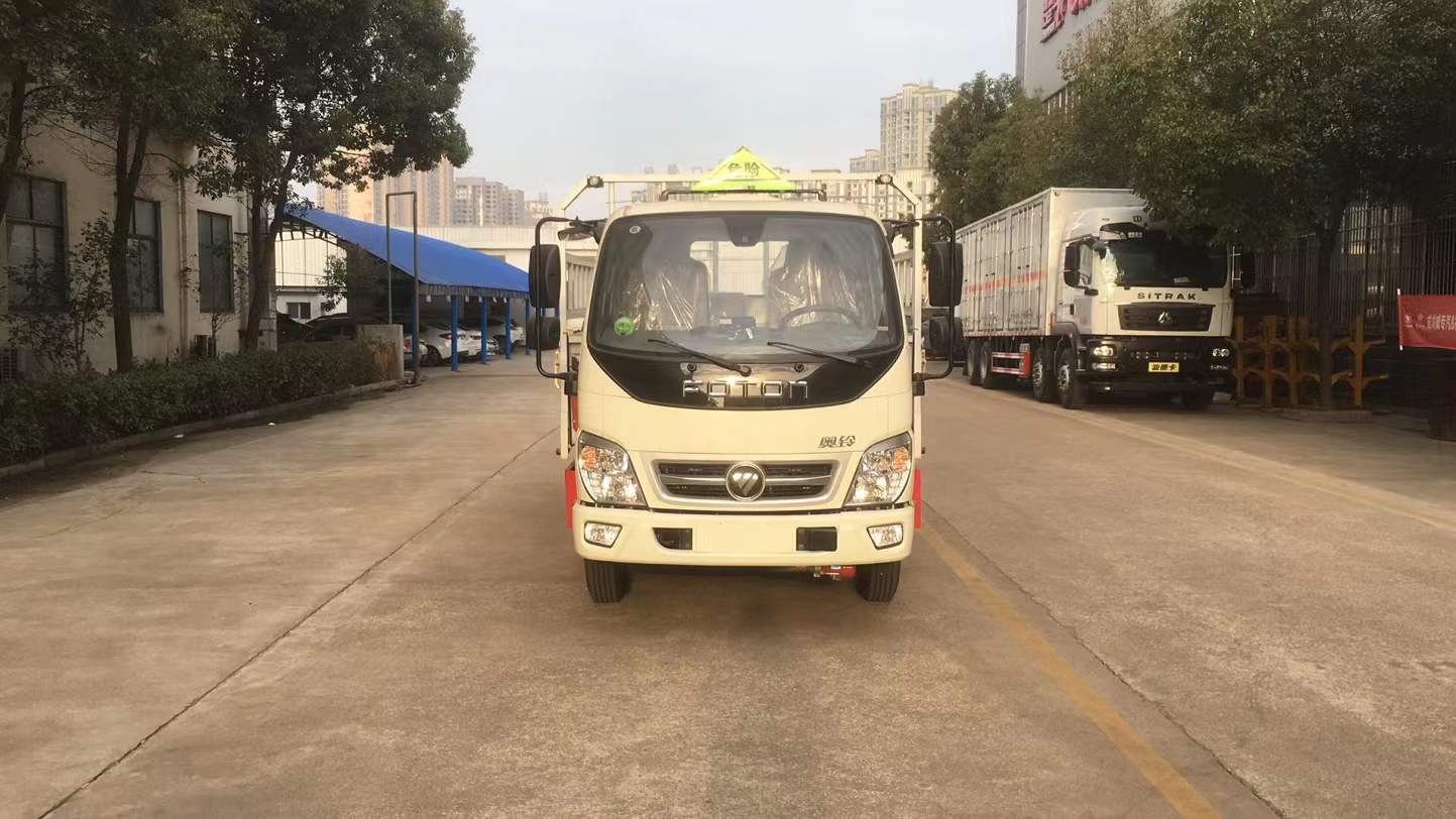 福田奧鈴國六藍牌氣瓶運輸車