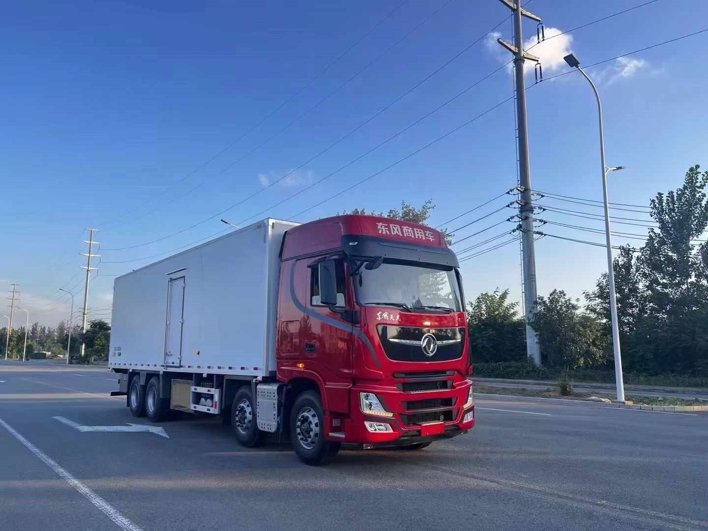 東風天龍KX旗艦版國六冷藏車