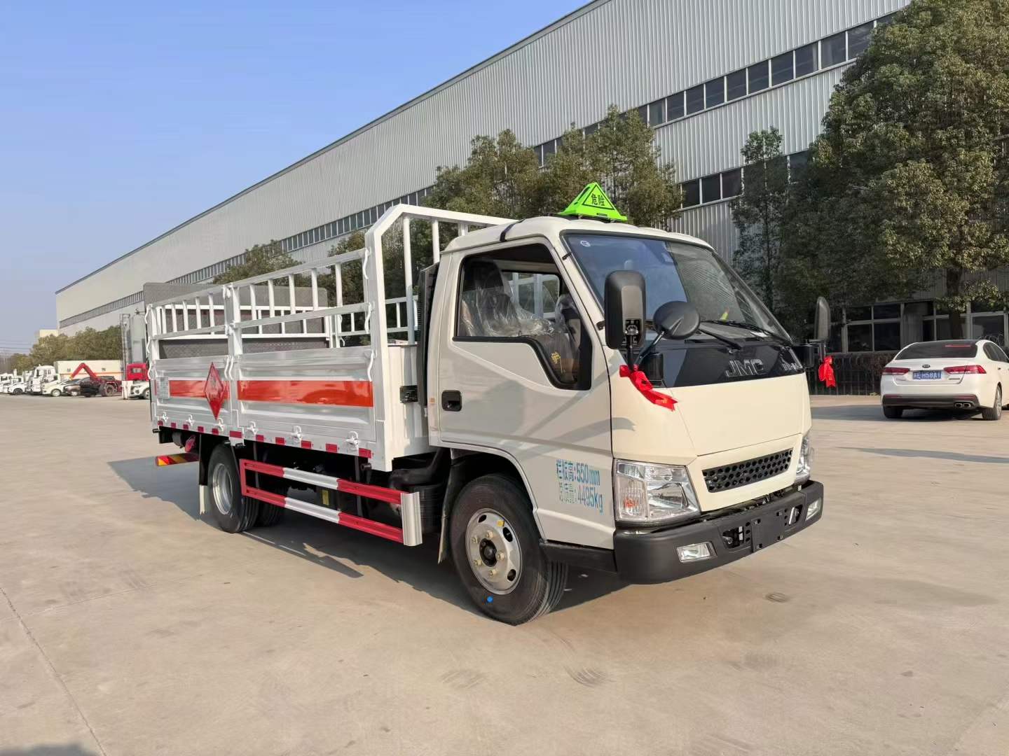 江鈴國六藍牌氣瓶車