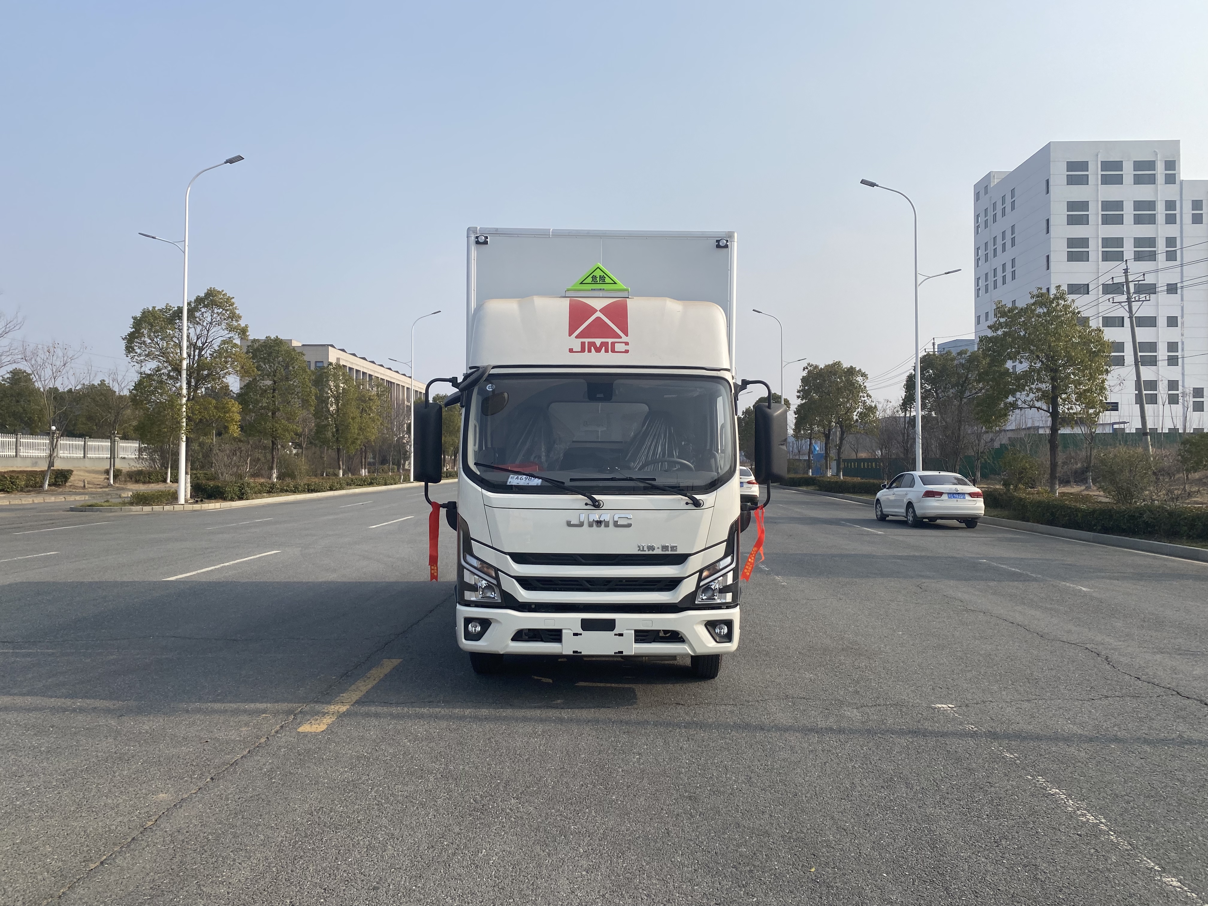 江鈴凱運國六2米5高煙花運輸車