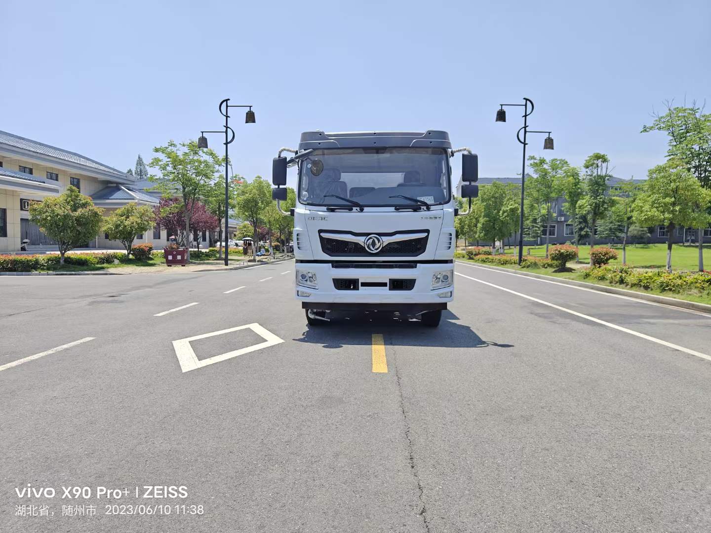 東風(fēng)福瑞卡F9國(guó)六灑水車(chē)