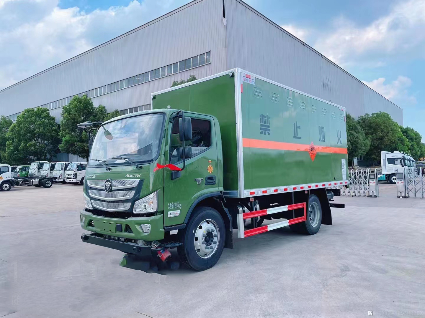 福田歐馬可國六綠色易燃氣體廂式運輸車