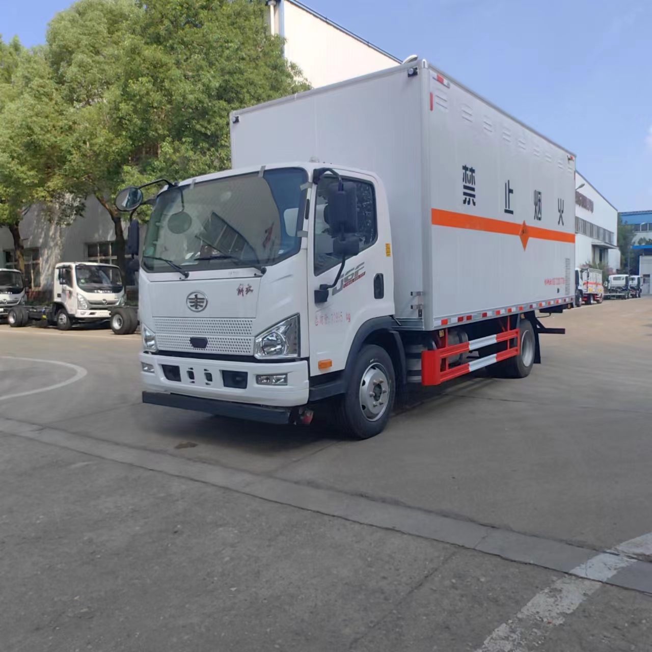 解放J6F國六5米5爆破器材運輸車