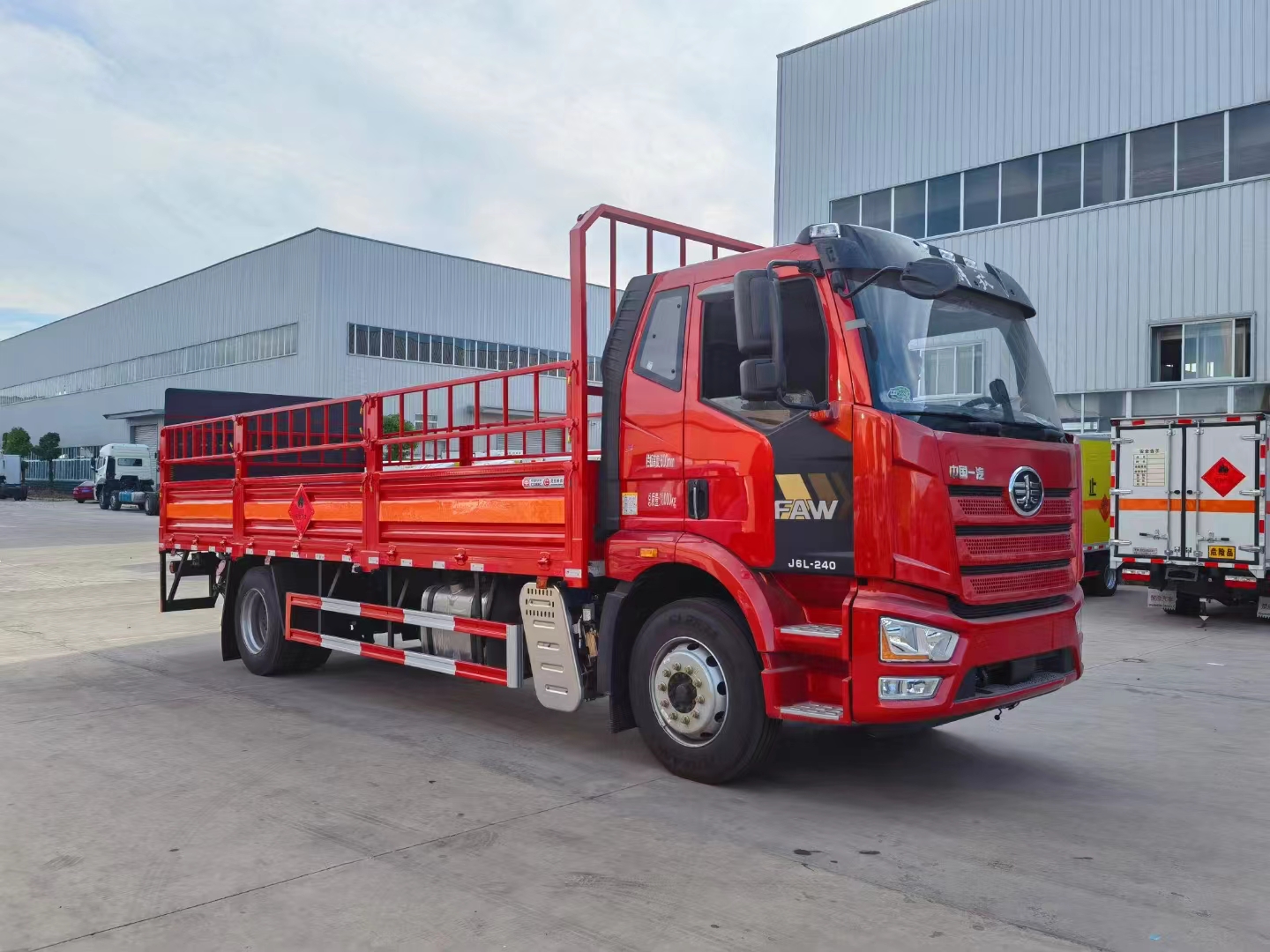 6米8合規的氣瓶車——240馬力解放J6L國六氣瓶車