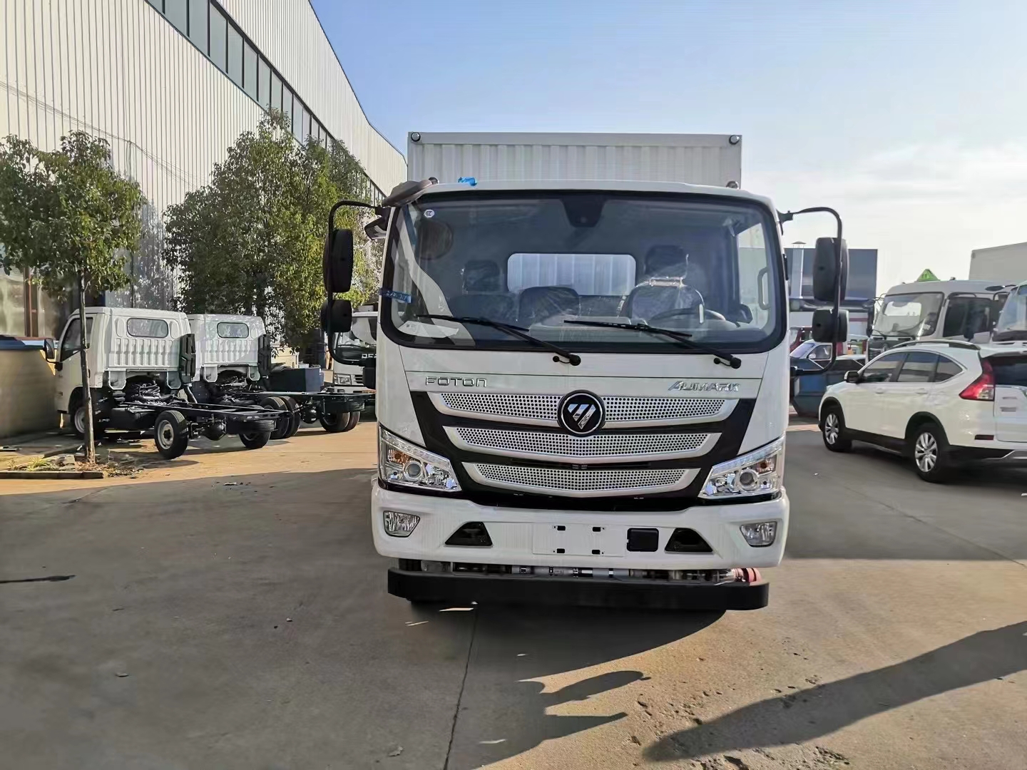 福田歐馬可S3排半4米8瓦楞板國六危險品車（高清圖片）