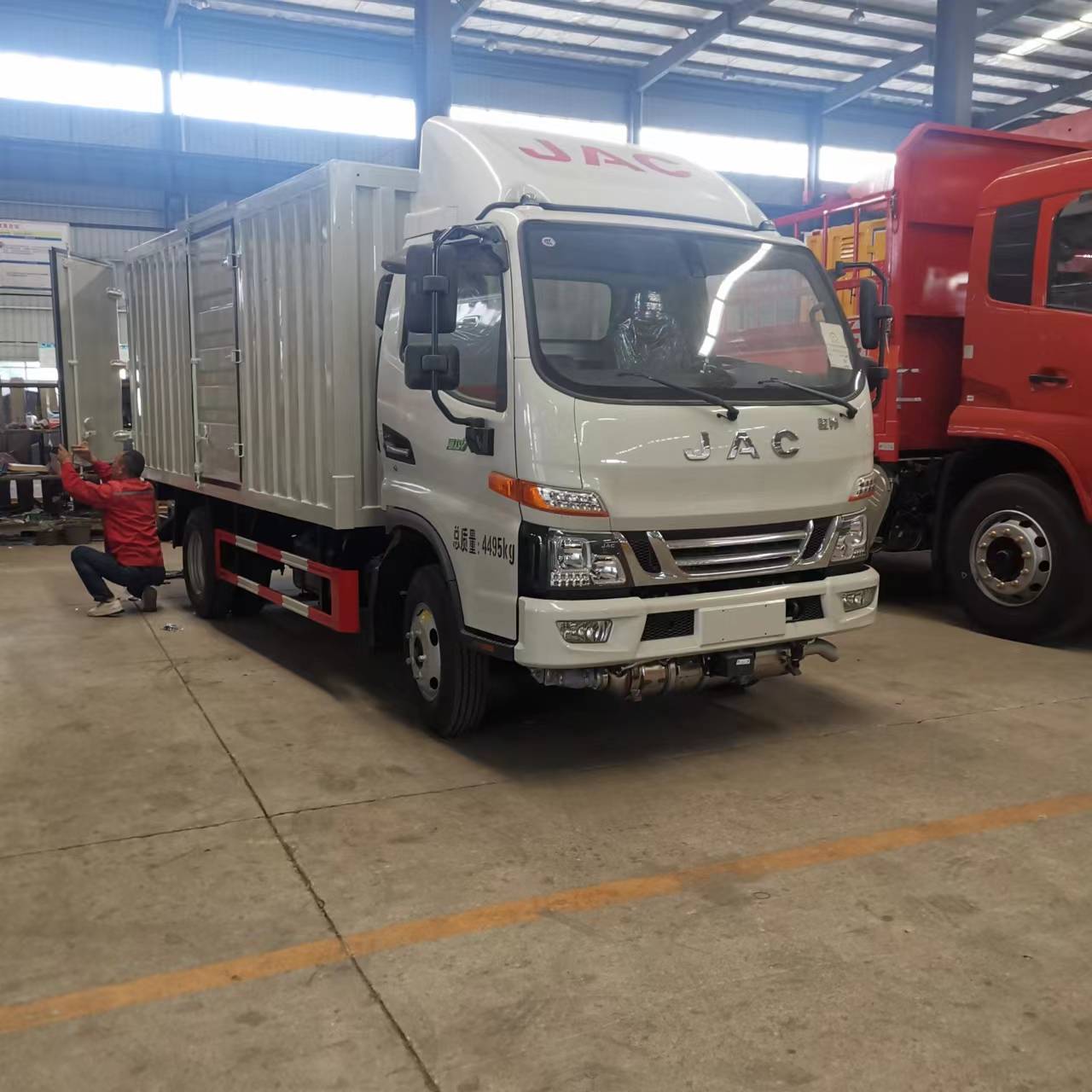 江淮駿鈴國六藍牌暴破車