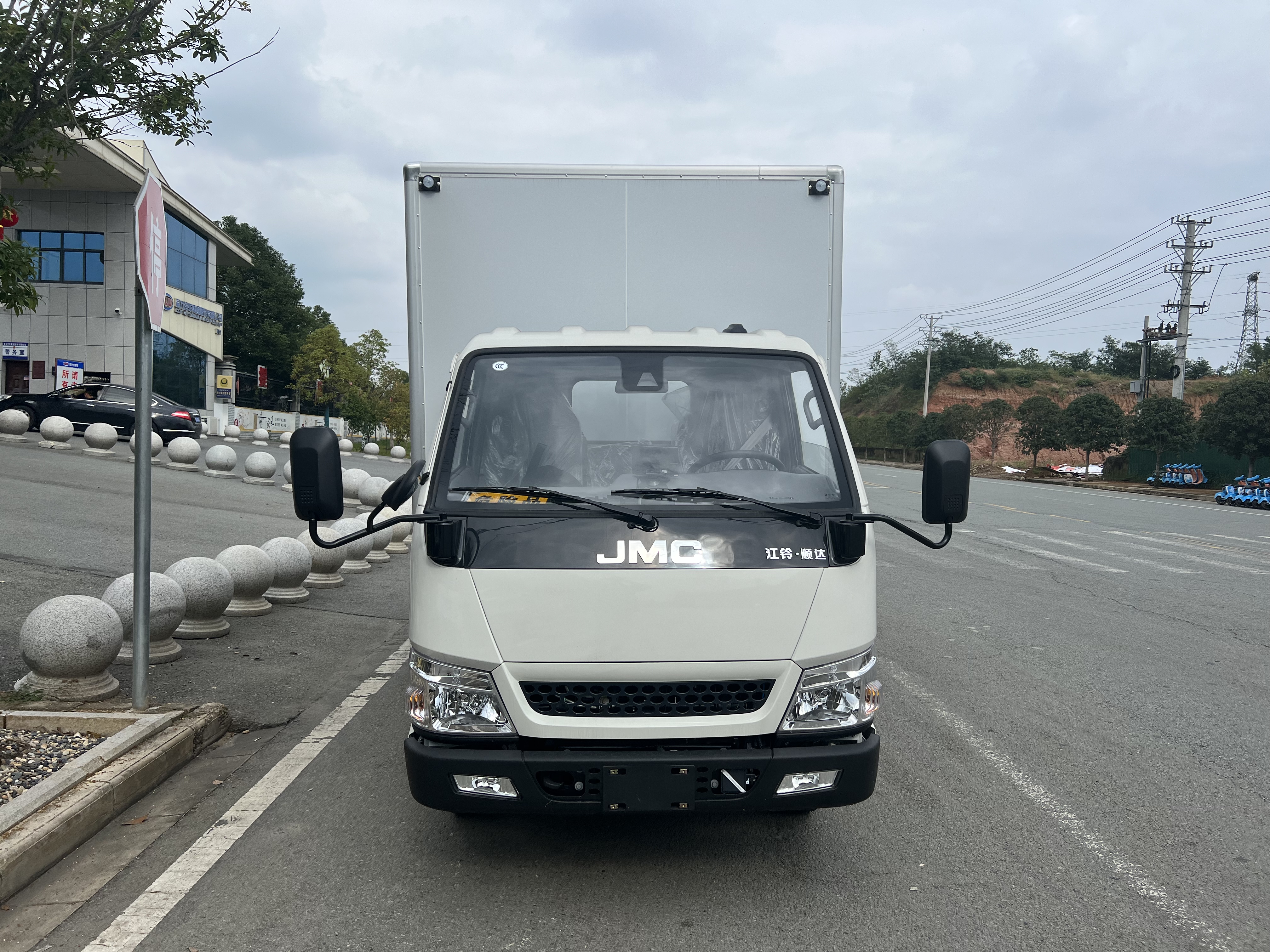 江鈴國六藍牌花炮禮炮配送車