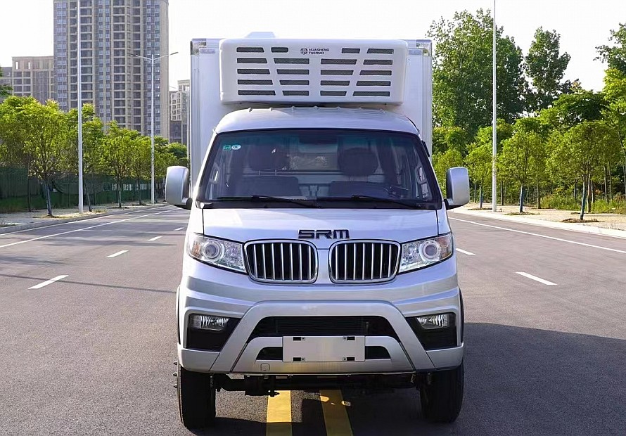 3.5米華晨鑫源純電動T50-EV冷藏車