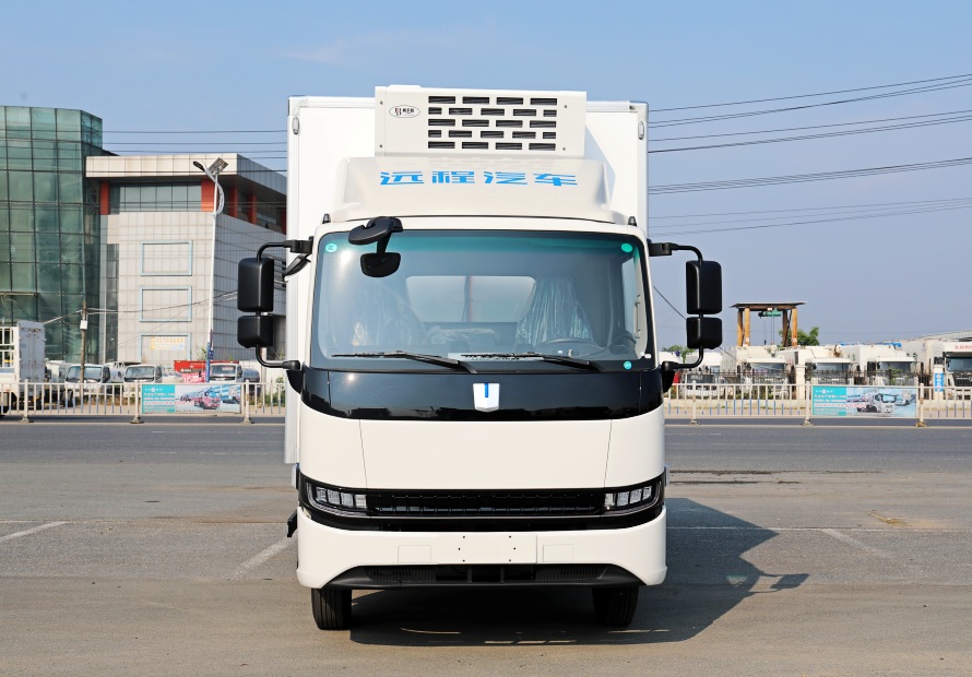 4.2米吉利續航1000公里電動冷藏車